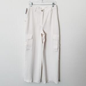 [Aritzia] Wilfred Cream Bridger High Rise Wide Leg Crepe Cargo Pants NWT Size 8